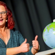 Fr. 12.9. - 19 Uhr: Kabarett: Anny Hartmann – Klima-Ballerina