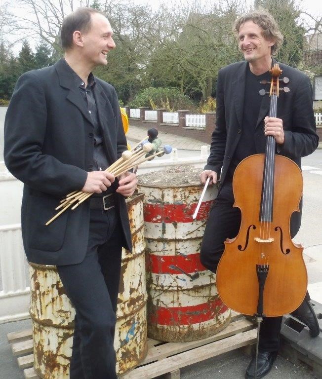 Di. 26.8. - 19 Uhr: Duo son Bois (Violincelle & Marimba)
