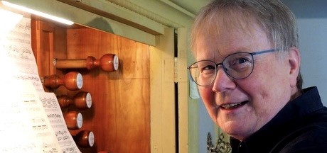 So. 17.8. - 21 Uhr: Feine kleine Nachtmusik - Wiltrud Fuchs an der Orgel